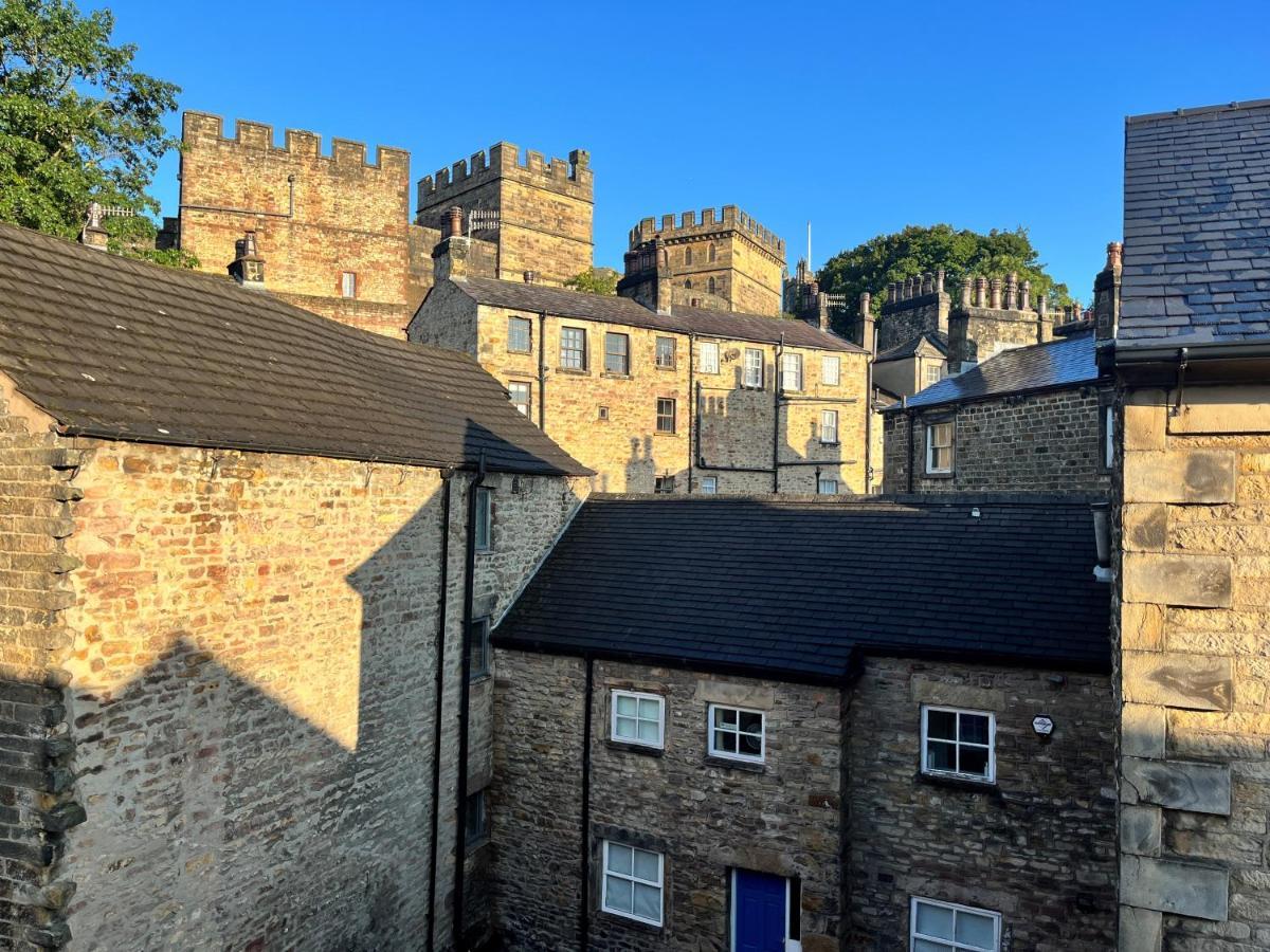 5 Castle Hill Vila Lancaster Exterior foto