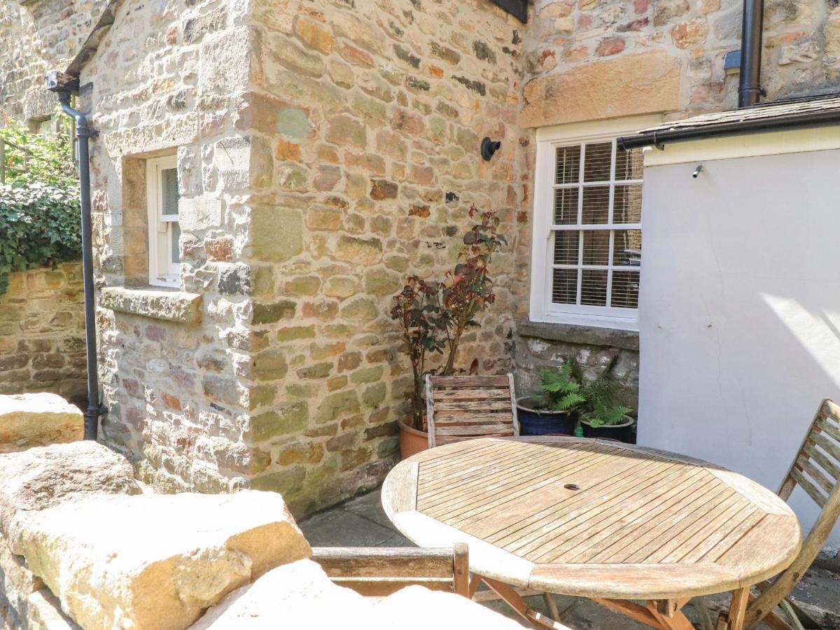 5 Castle Hill Vila Lancaster Exterior foto