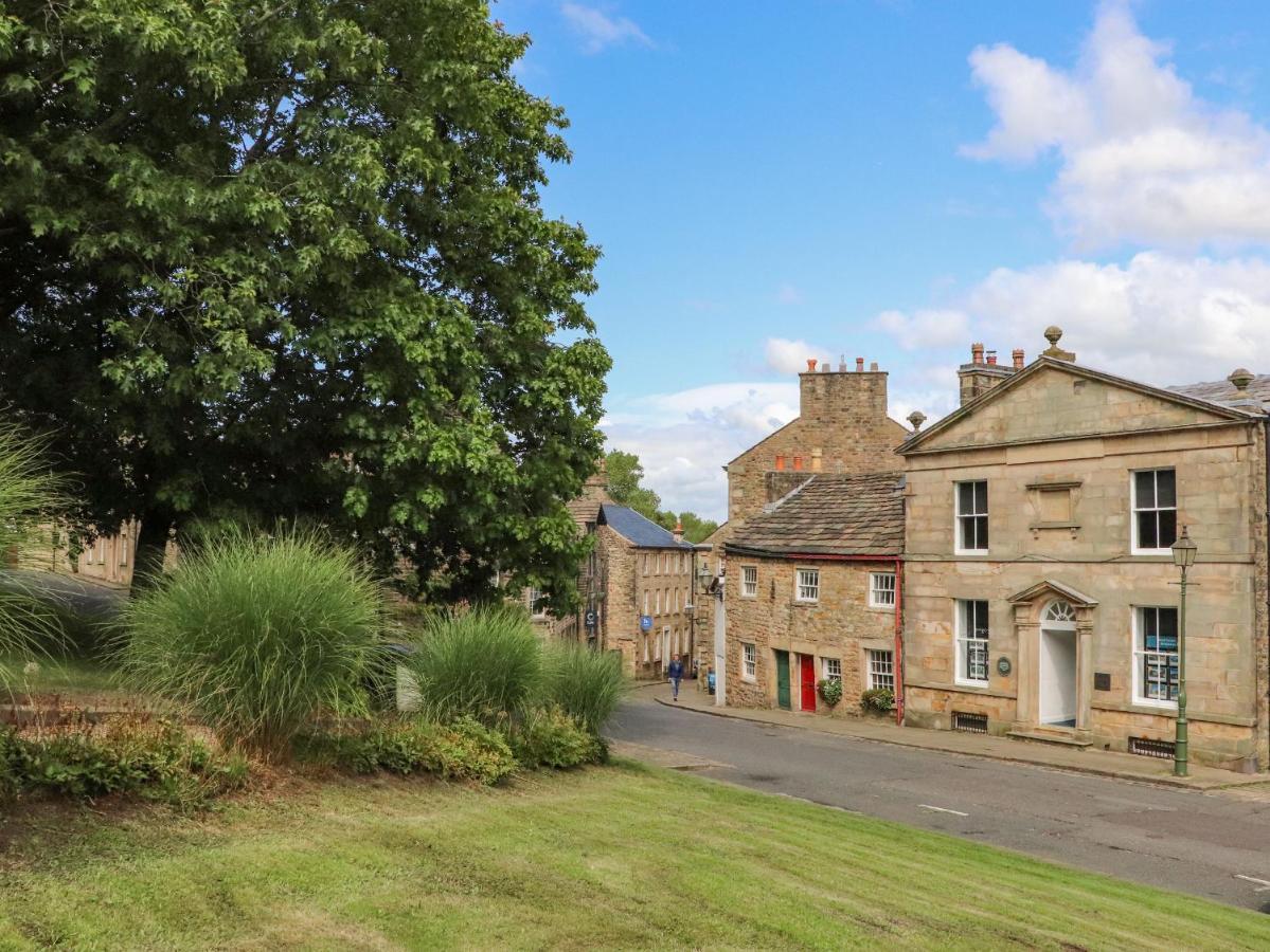 5 Castle Hill Vila Lancaster Exterior foto