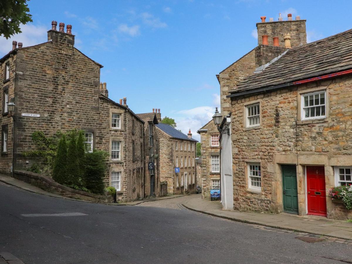 5 Castle Hill Vila Lancaster Exterior foto